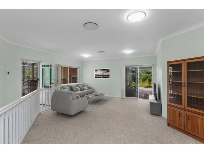 9 Turnberry Crescent, Albany Creek QLD 4035