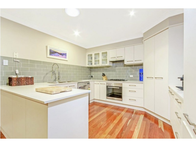 14 Cranwood Court, Ferny Hills QLD 4055