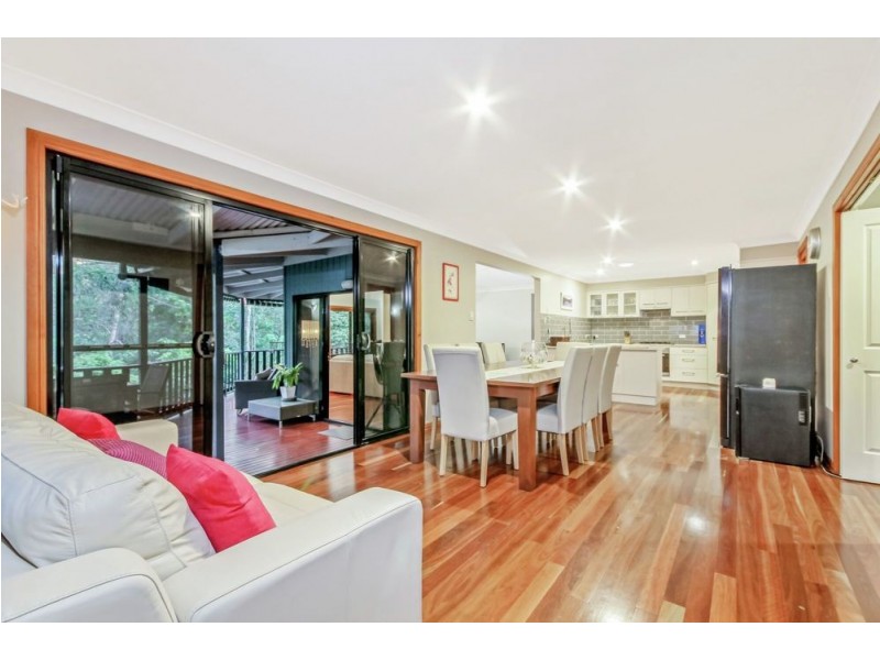 14 Cranwood Court, Ferny Hills QLD 4055