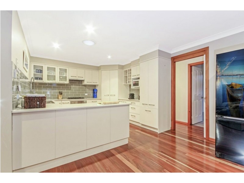 14 Cranwood Court, Ferny Hills QLD 4055