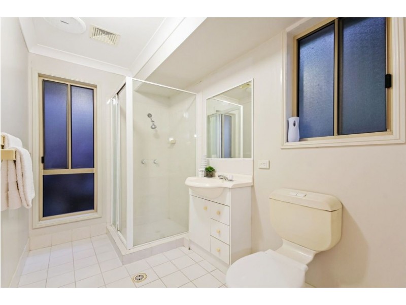 11 Greenock Place, Ferny Grove QLD 4055