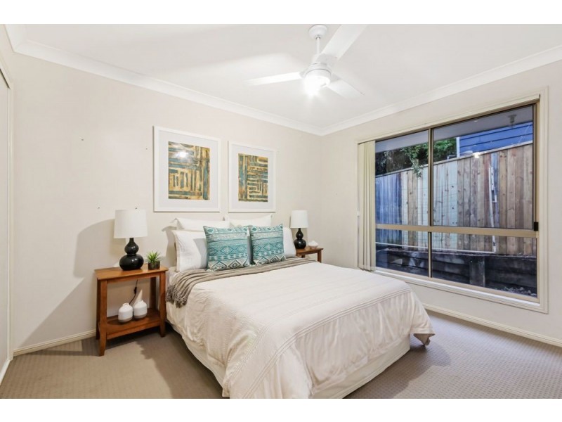 11 Greenock Place, Ferny Grove QLD 4055