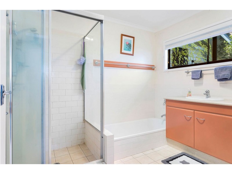 95 Illuta Avenue, Ferny Hills QLD 4055