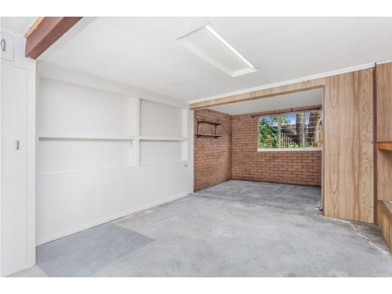 9 Levant Street, Albany Creek QLD 4035