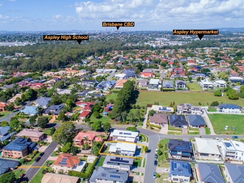 28 De Luchi Street, Carseldine QLD 4034