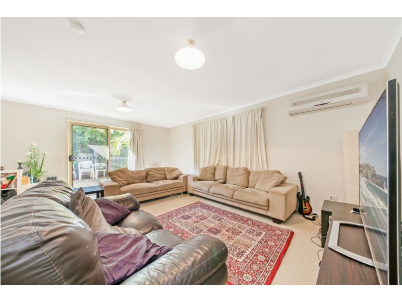 7 Benton Close, The Gap QLD 4061