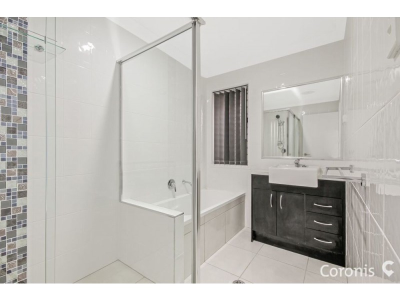 19 Basalt street, North Lakes QLD 4509