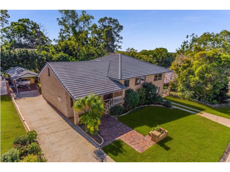 17 Centurion Street, Bridgeman Downs QLD 4035