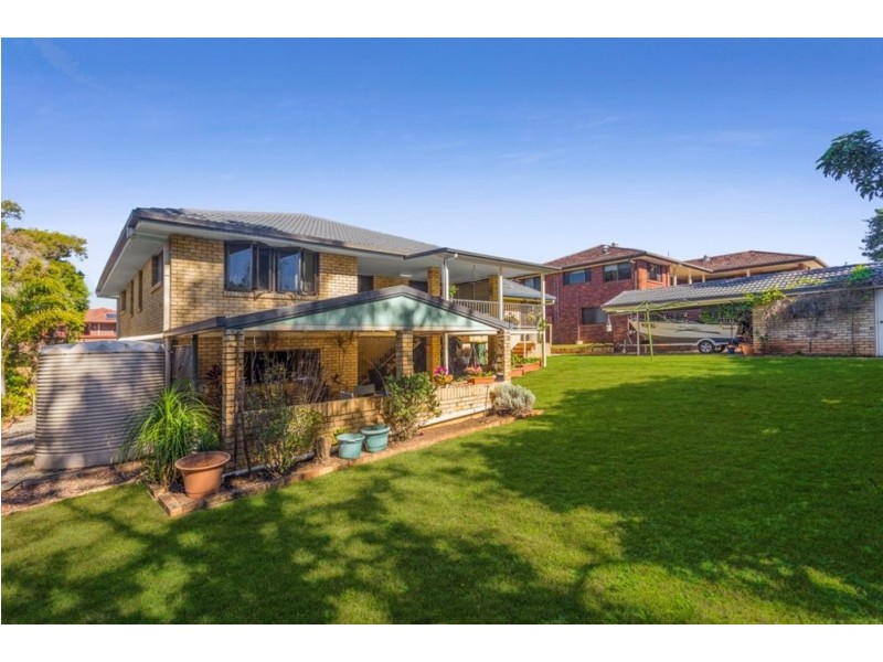 17 Centurion Street, Bridgeman Downs QLD 4035