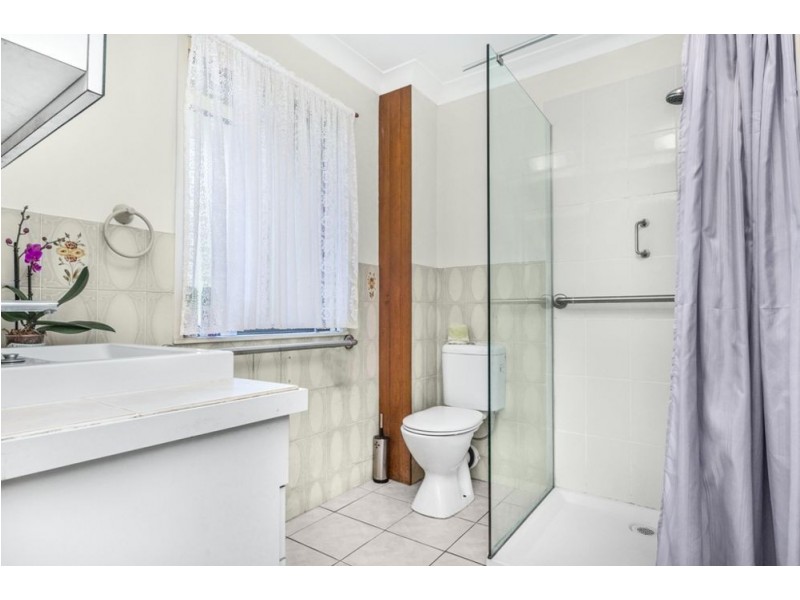 17 Centurion Street, Bridgeman Downs QLD 4035