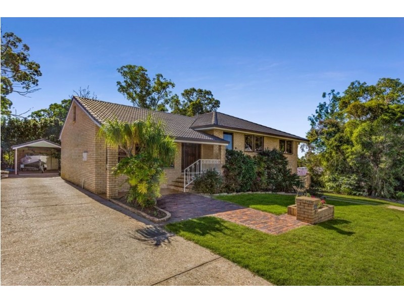 17 Centurion Street, Bridgeman Downs QLD 4035