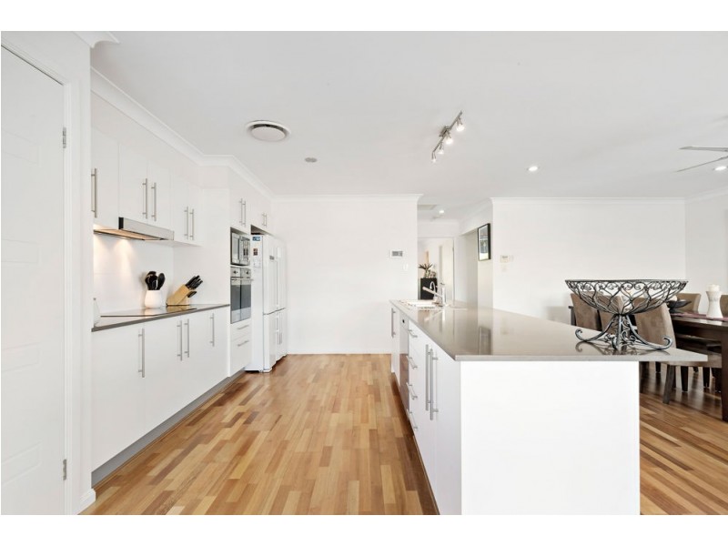 48 Shepherd Street, Wynnum QLD 4178