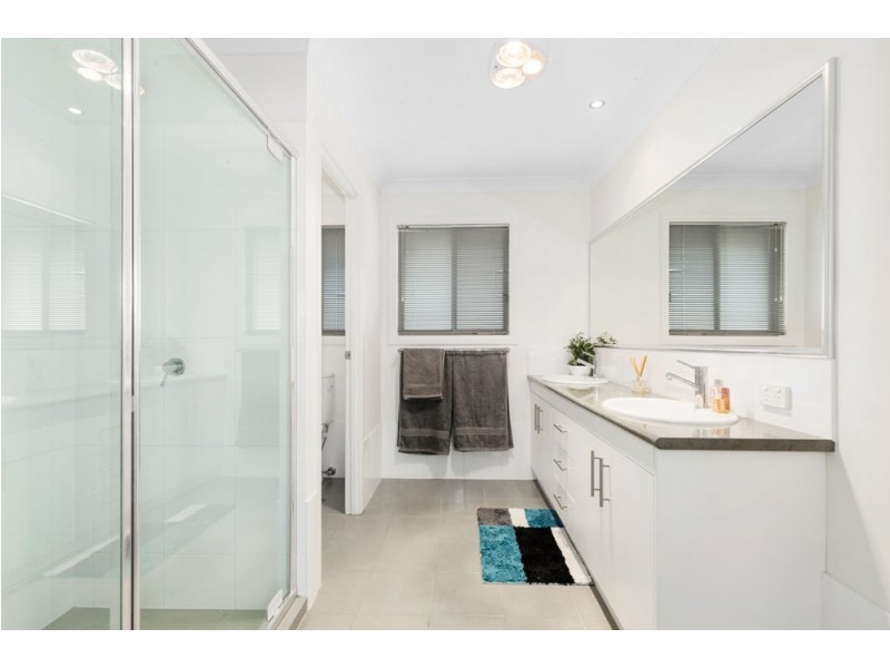 48 Shepherd Street, Wynnum QLD 4178