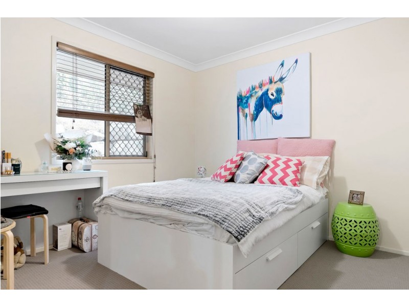 75 Bennetts Road, Everton Hills QLD 4053