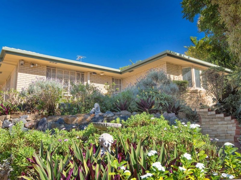 33 Albany Forest Drive, Albany Creek QLD 4035