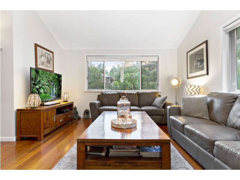 15 Yathong Court, Arana Hills QLD 4054