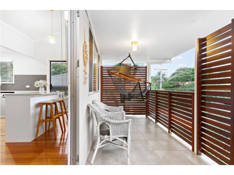 15 Yathong Court, Arana Hills QLD 4054