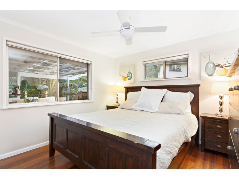 15 Yathong Court, Arana Hills QLD 4054