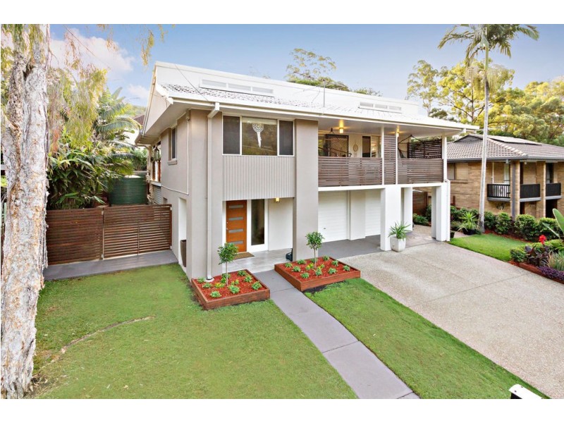 15 Yathong Court, Arana Hills QLD 4054