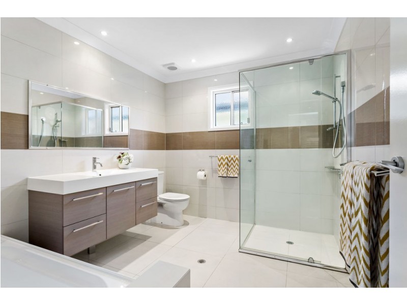 22 Hudson Avenue, Mitchelton QLD 4053