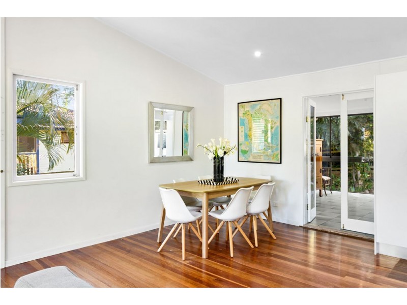 31 Bunora Avenue, Ferny Hills QLD 4055