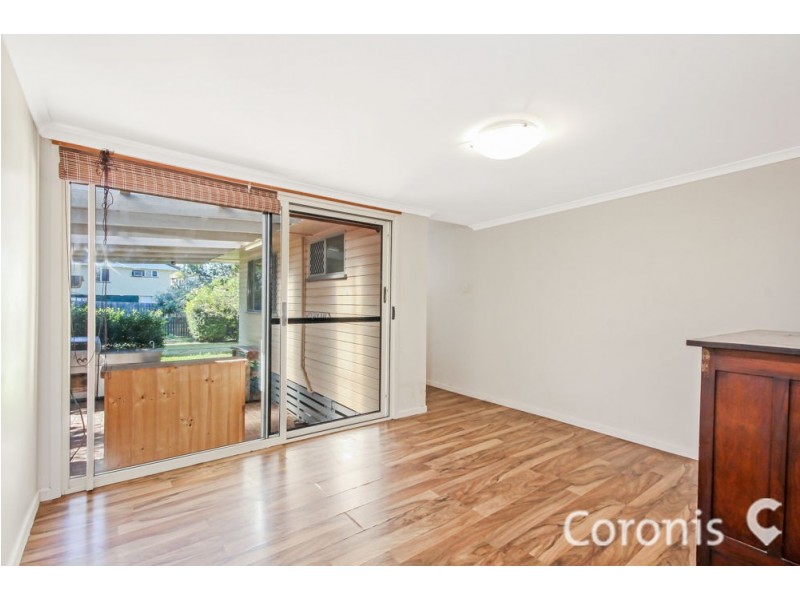 10 Cawdor Street, Arana Hills QLD 4054