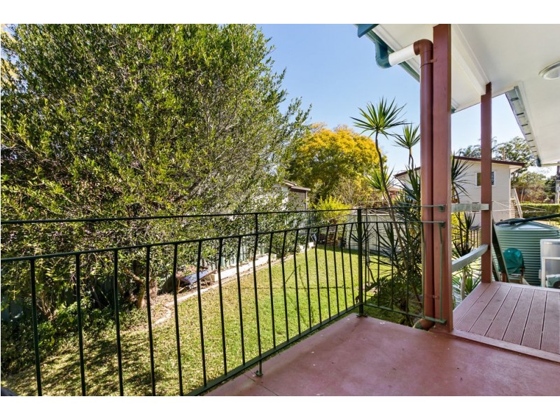 4 Coles Street, Arana Hills QLD 4054