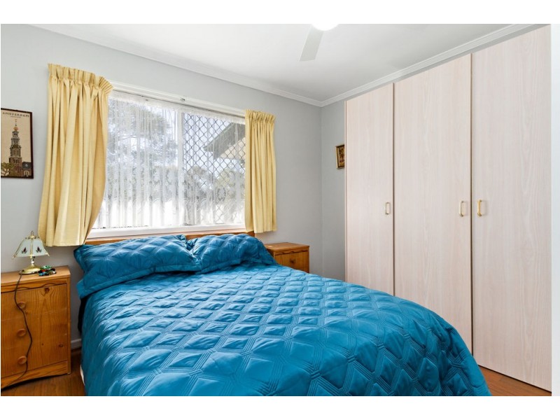 4 Coles Street, Arana Hills QLD 4054