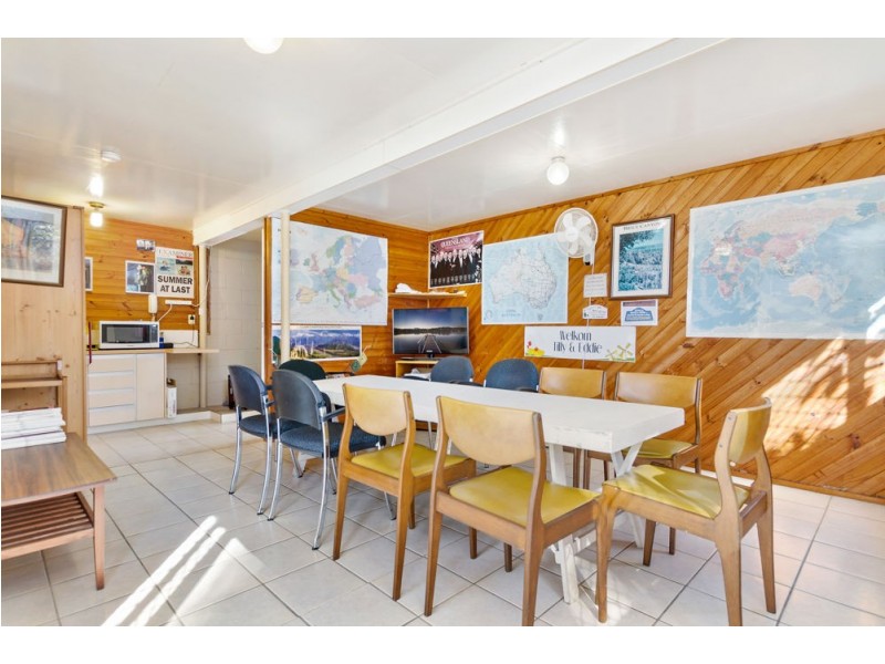 4 Coles Street, Arana Hills QLD 4054