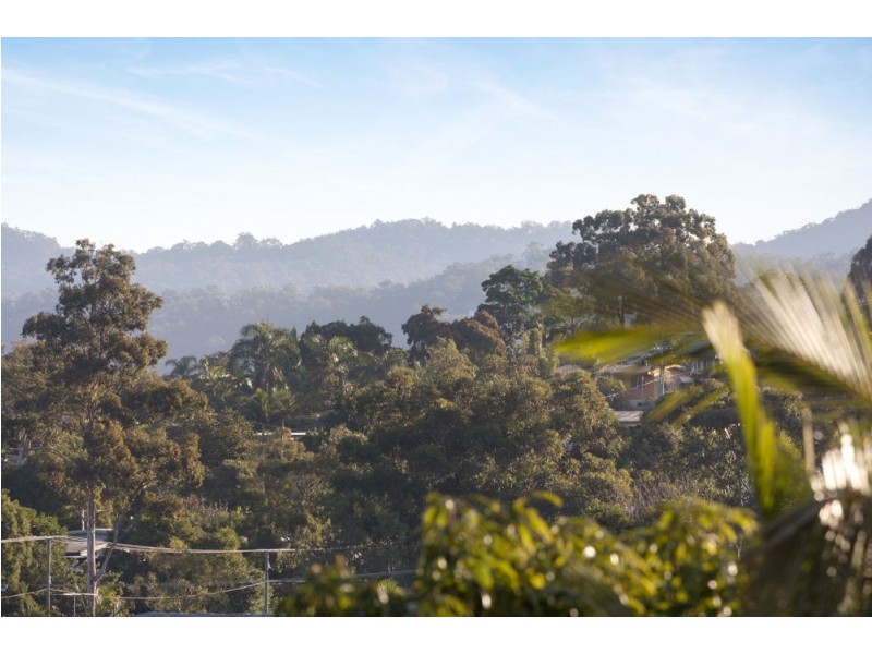 Arana Hills QLD 4054