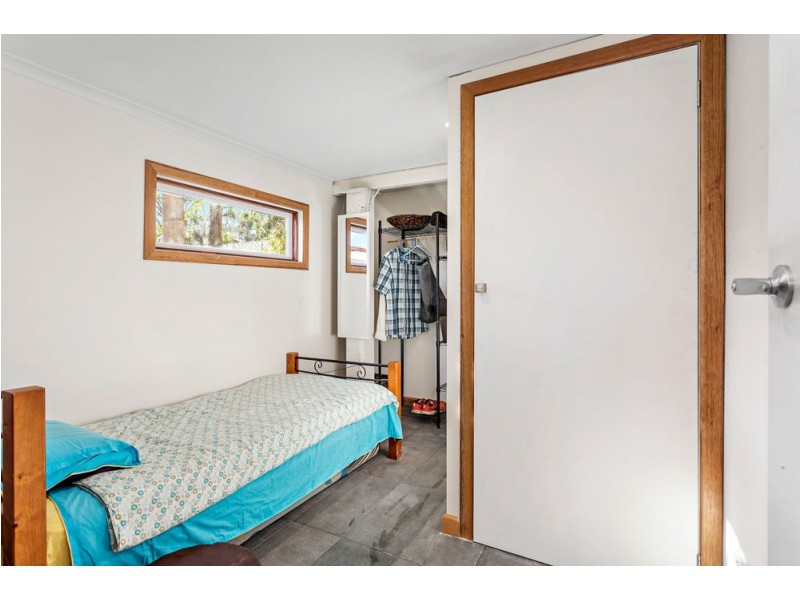 10 Elaroo Crescent, Ferny Hills QLD 4055