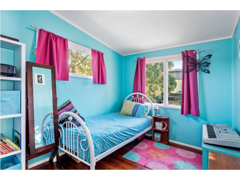 10 Elaroo Crescent, Ferny Hills QLD 4055