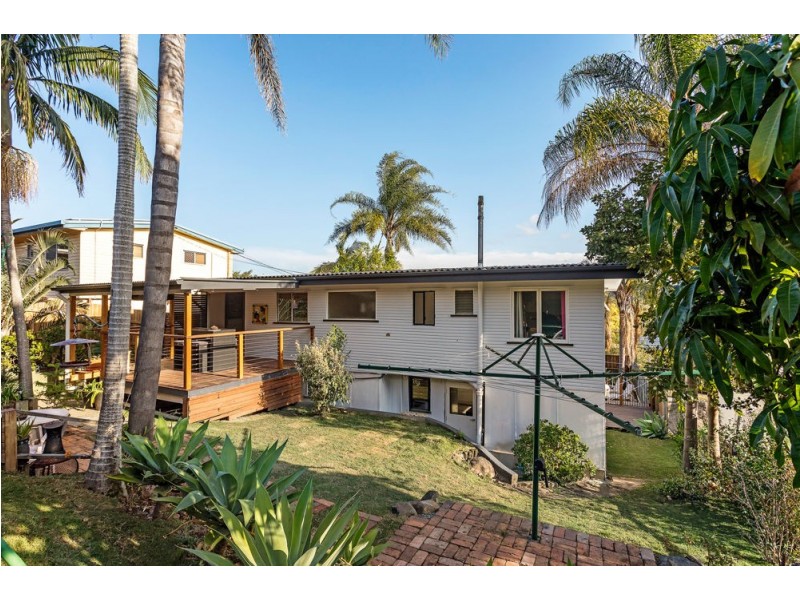 10 Elaroo Crescent, Ferny Hills QLD 4055