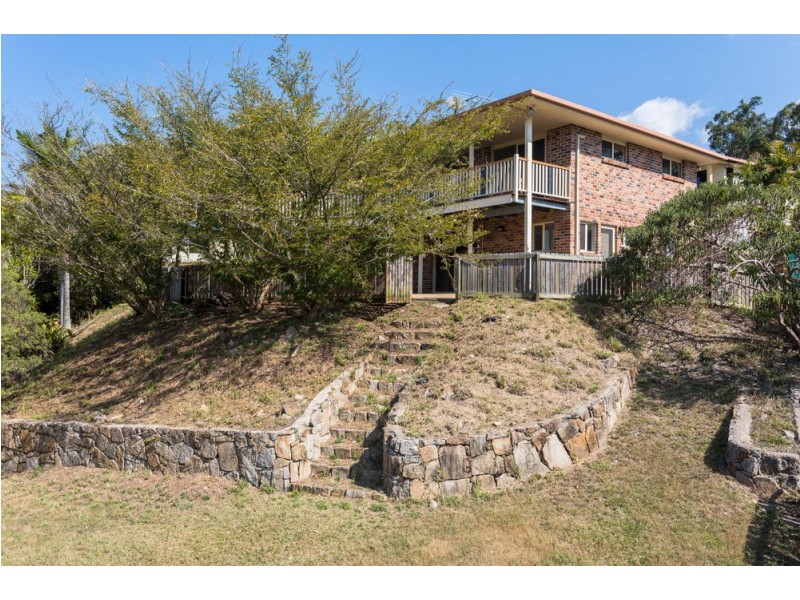 49 Falconglen Place, Ferny Grove QLD 4055