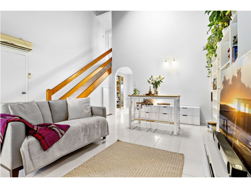 9/9 Leslie Street, Arana Hills QLD 4054