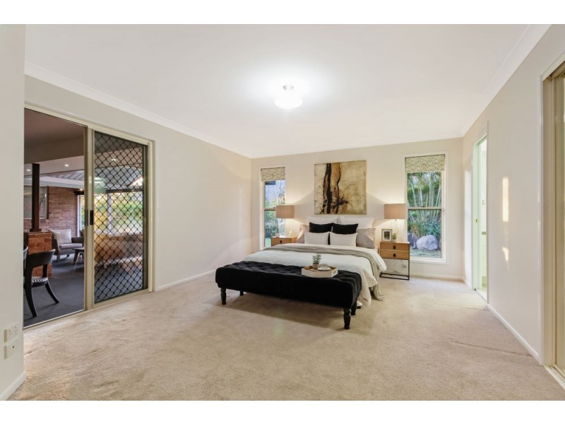 2 Midwood Court, Samford Valley QLD 4520