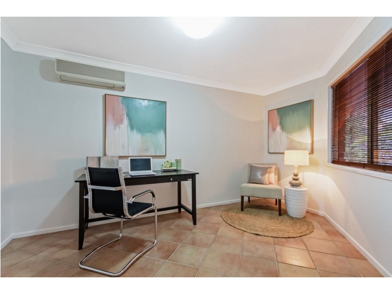 2 Midwood Court, Samford Valley QLD 4520