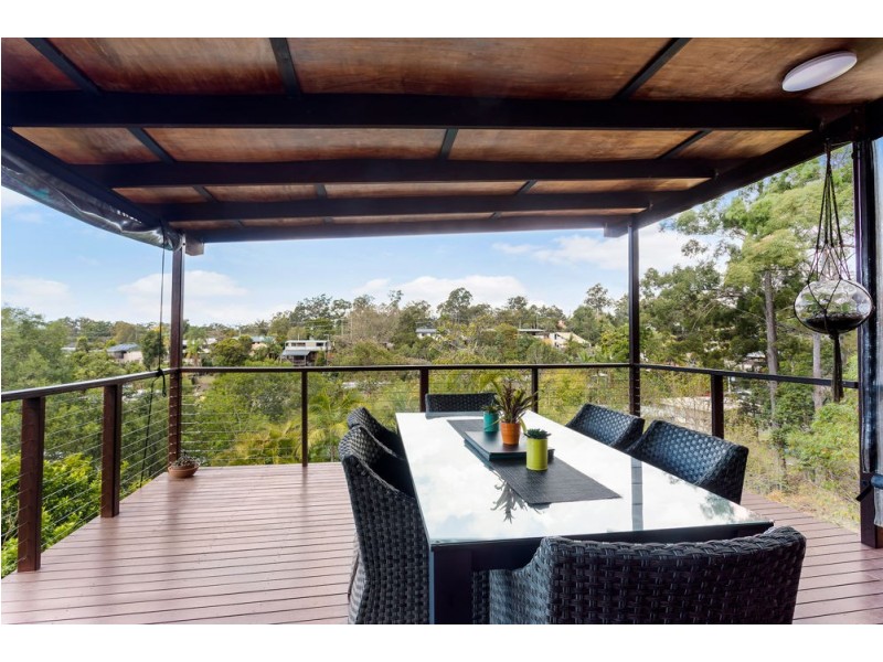 26 Yingally Drive, Arana Hills QLD 4054