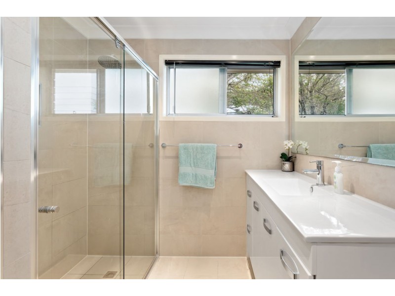 26 Yingally Drive, Arana Hills QLD 4054