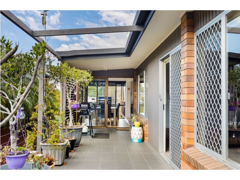 26 Yingally Drive, Arana Hills QLD 4054