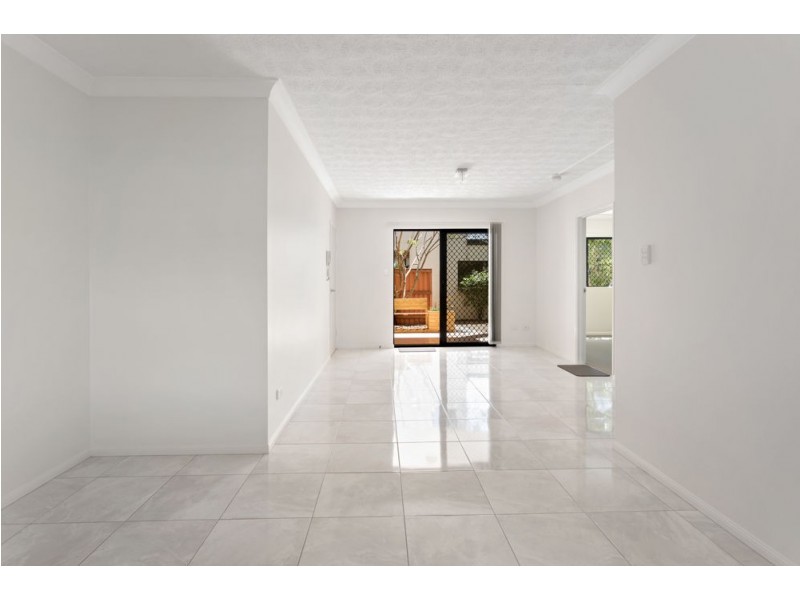 1/14 Broughton Road, Kedron QLD 4031