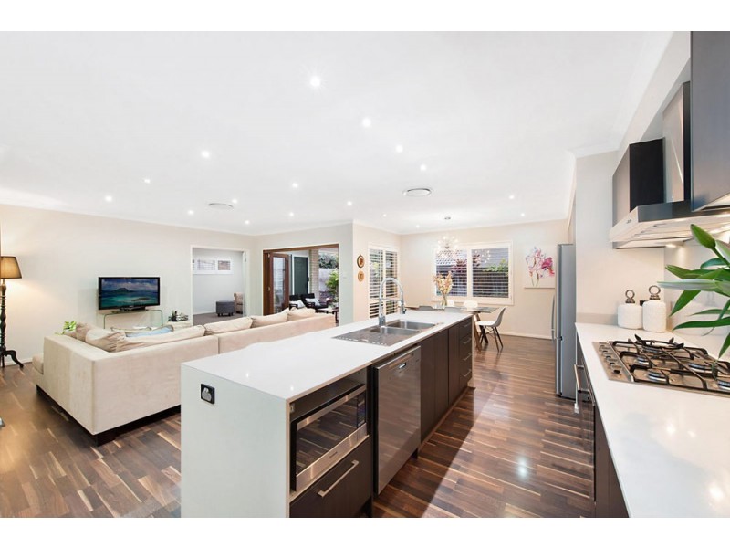 15 Atrium Way, Everton Hills QLD 4053