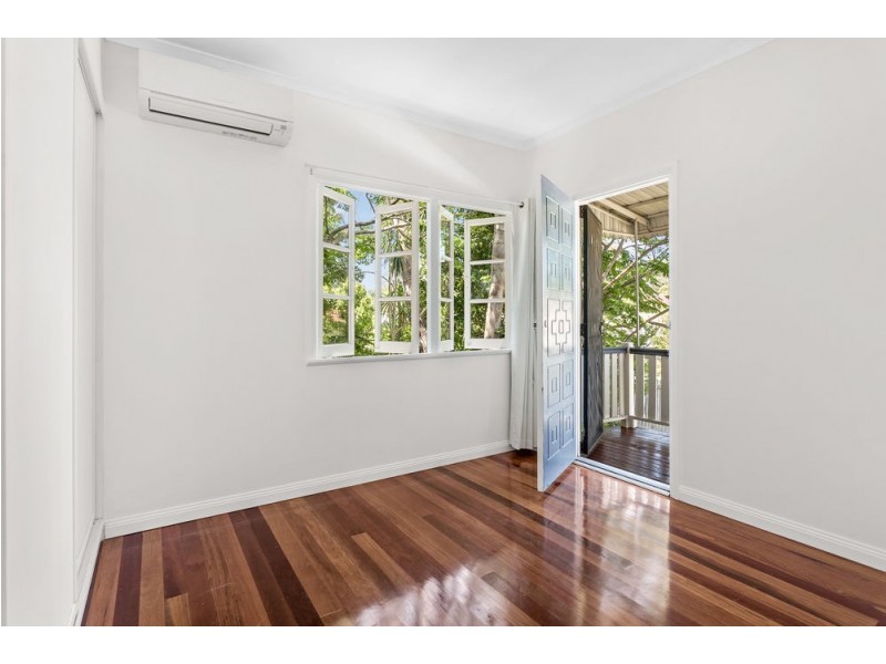 8 Doorey Street, Keperra QLD 4054