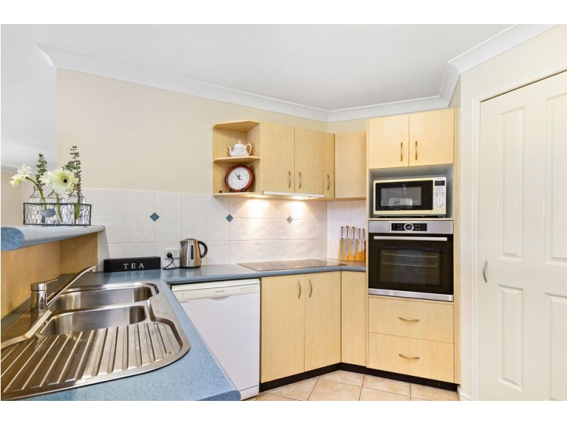 12 Greenfern Place, Ferny Grove QLD 4055