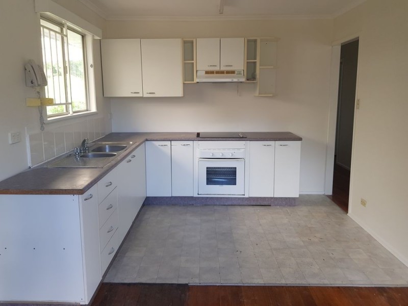 10 Flockton Street, Stafford Heights QLD 4053