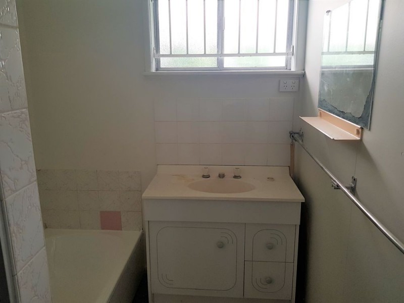 10 Flockton Street, Stafford Heights QLD 4053