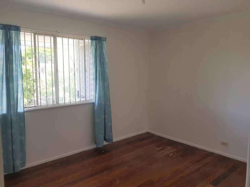 10 Flockton Street, Stafford Heights QLD 4053