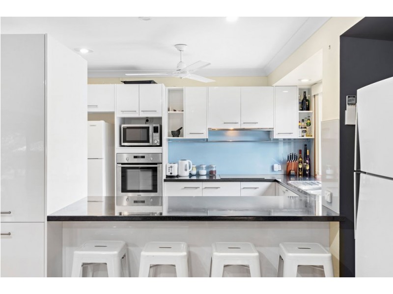 9 Wideview Terrace, Arana Hills QLD 4054