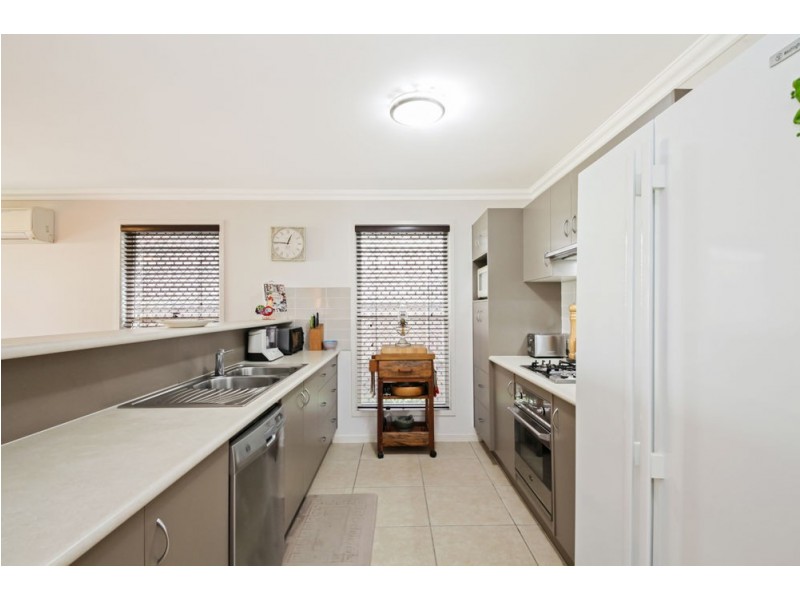 14 Winlock Circuit, Warner QLD 4500