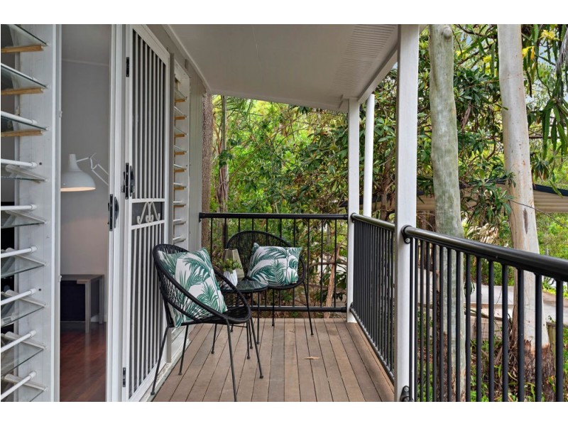 62 Minto Crescent, Arana Hills QLD 4054